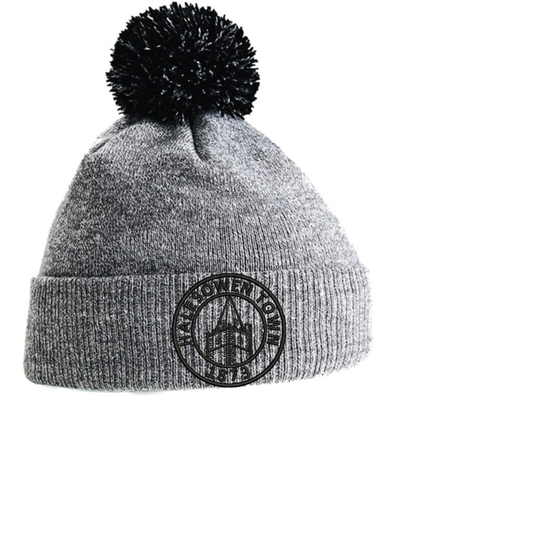 Double layer knitted PomPom - With Club logo