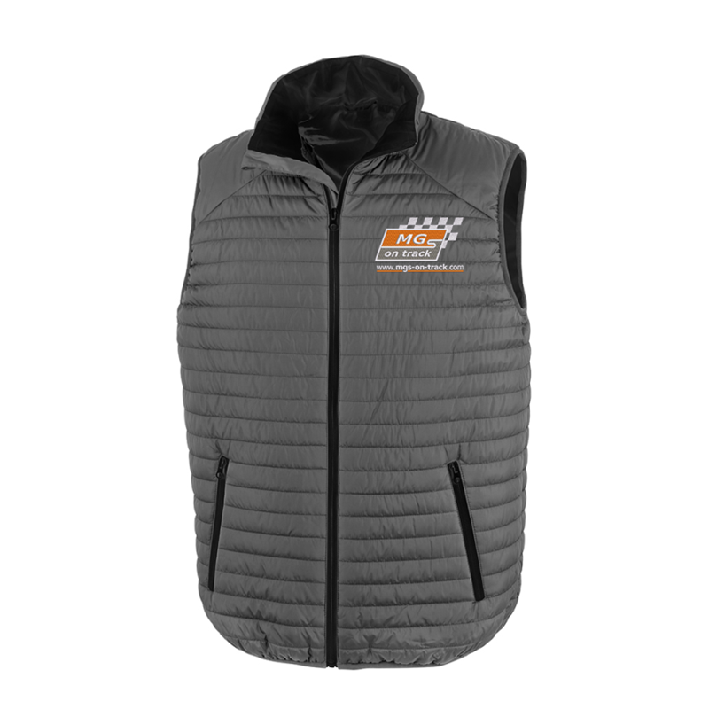 A microtunnel gilet that delivers super soft, lightweight, breathable and sustainable warmth in any weather. Embroidered logo left breast.