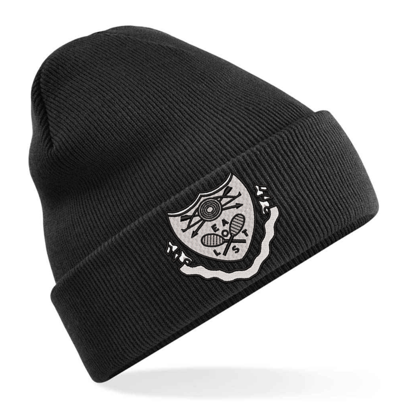 Knitted beanie hat with embroidered logo.