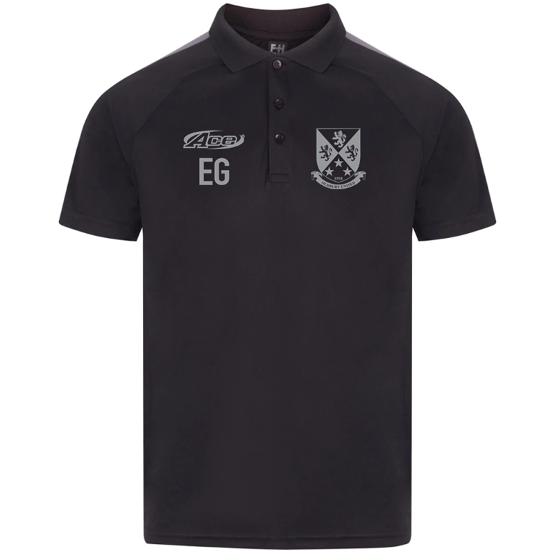 Breathable, short-sleeve polo shirt, with club logo and free initial.